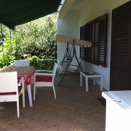 Holiday Home Kozino/Zadar Riviera 8090 Ferienhaus *